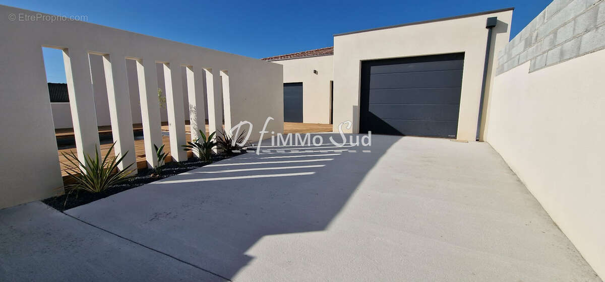 Maison plain-pied 5 pièces avec piscine, garage et vue dégagé - photo 21