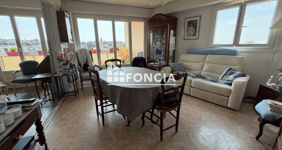Appartement à LE MANS