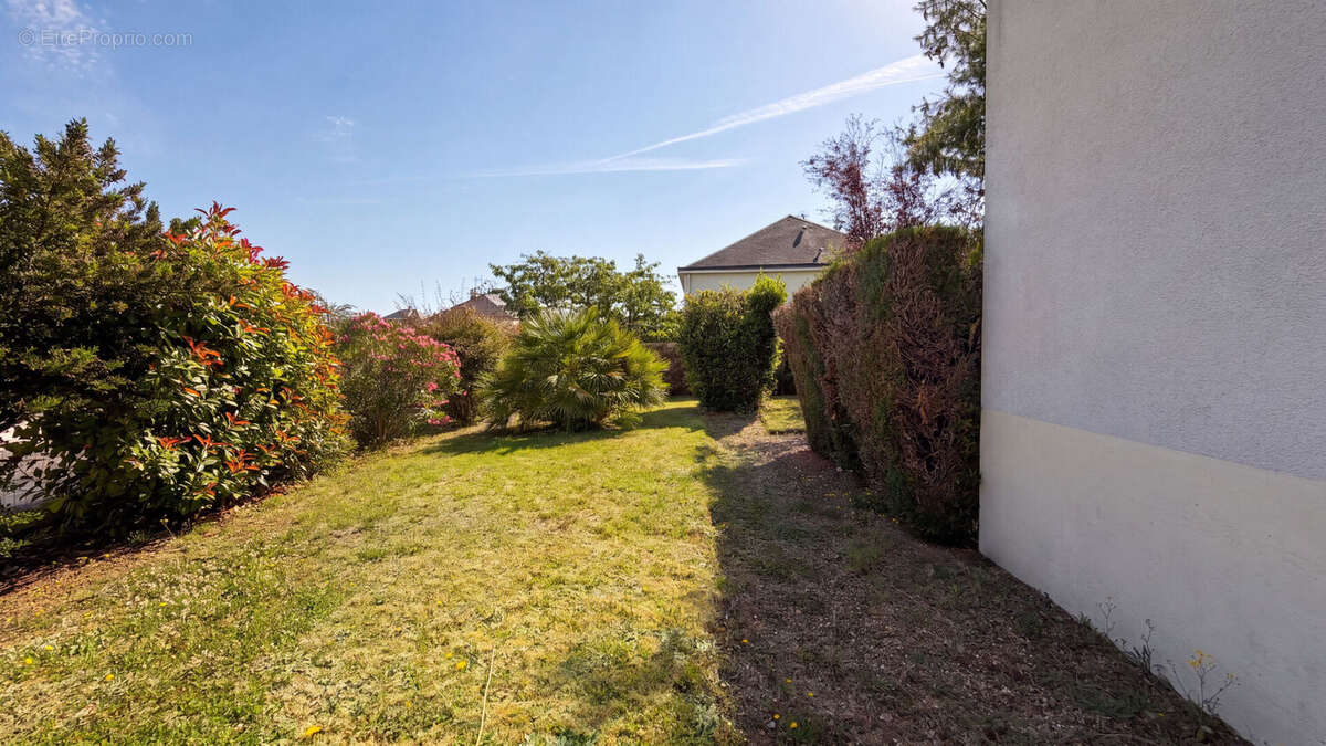Maison Saint Avertin 7 pièce(s) 103 m2 - photo 3