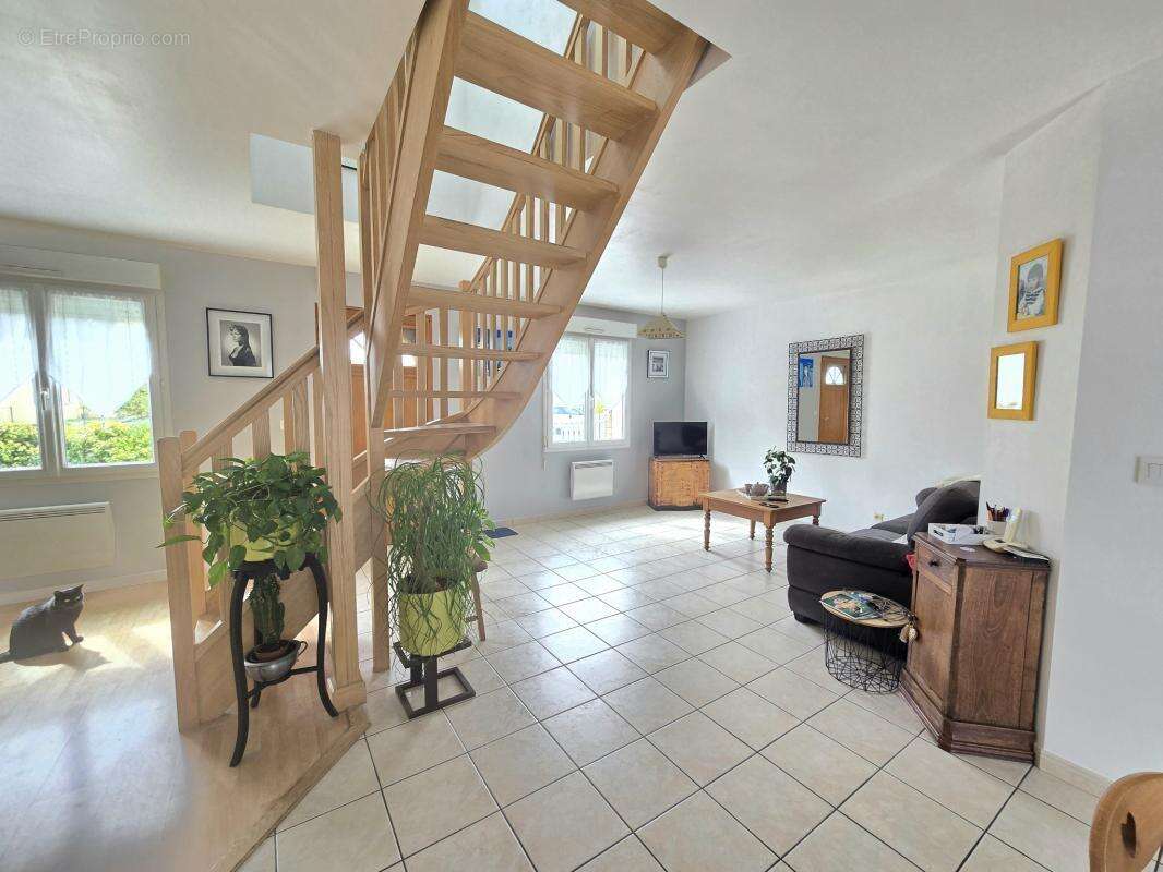 Maison à SABLE-SUR-SARTHE