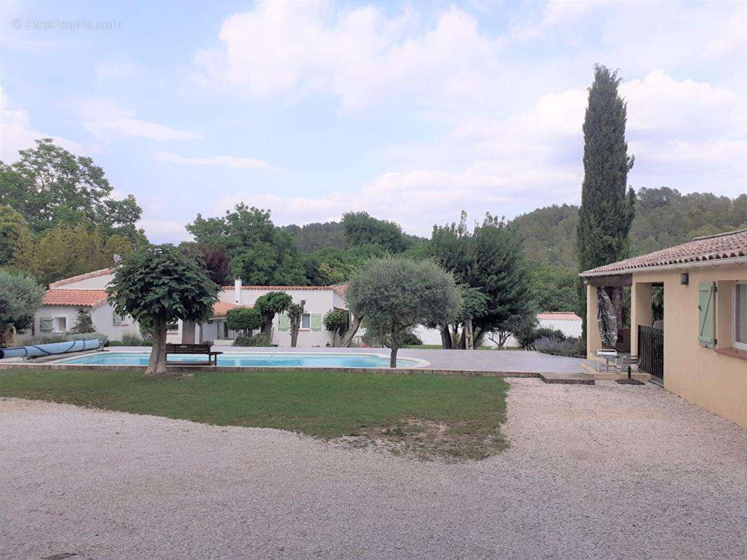 Maison à LE VAL