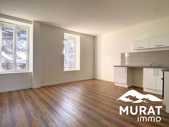 Appartement à LE CENDRE