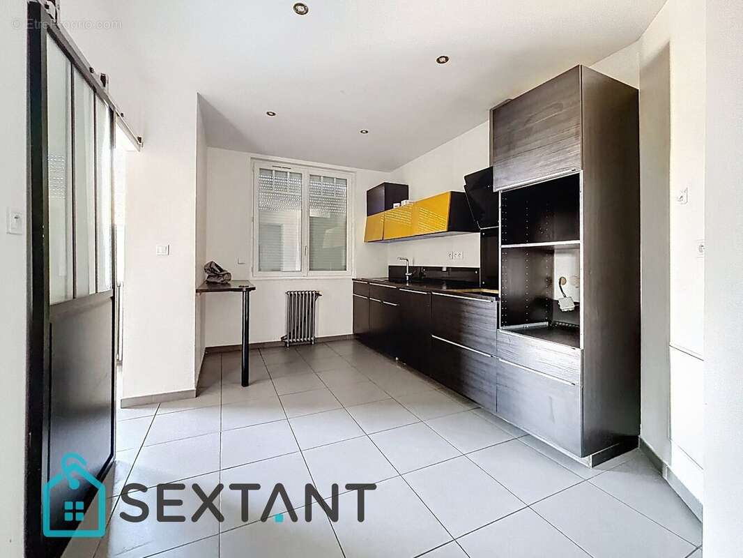 Maison à GRAND-COURONNE