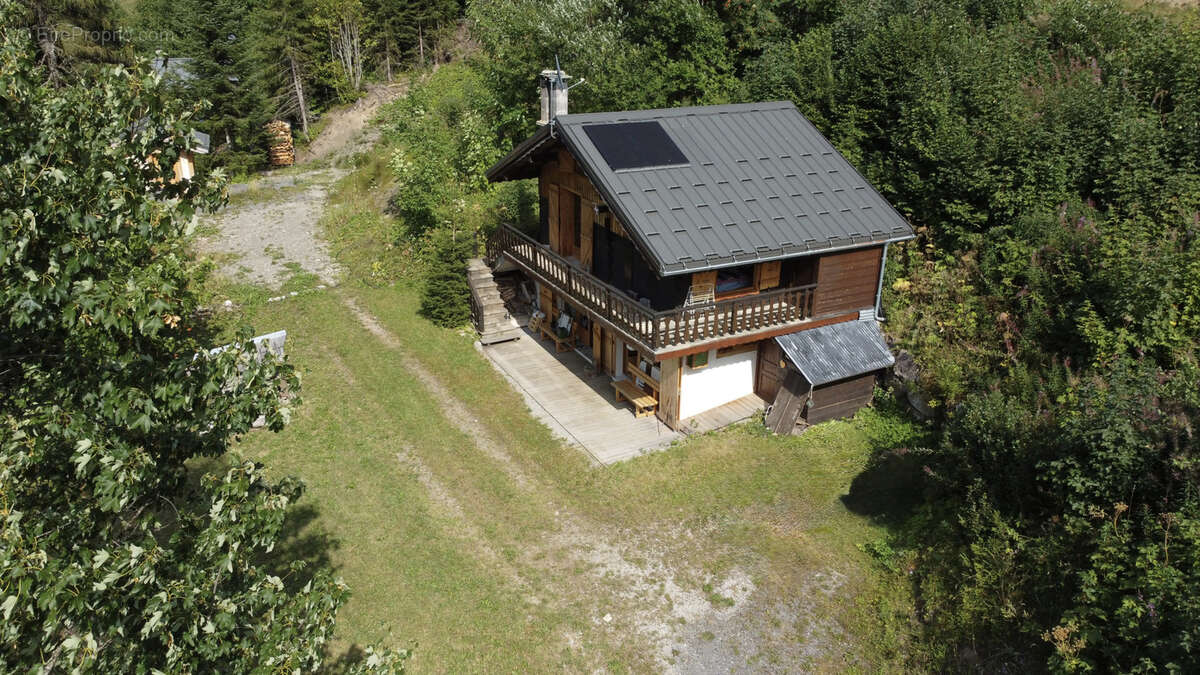 Maison à ESSERT-ROMAND