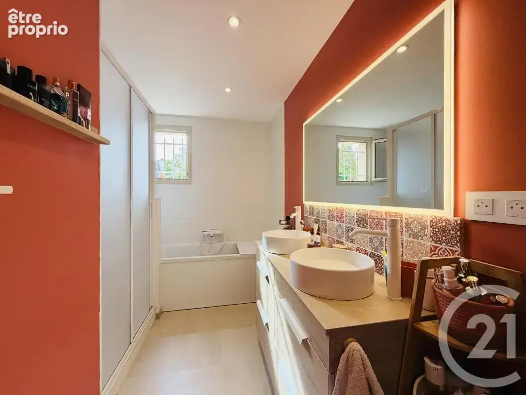 Maison 5 pièces 93 m² à vendre à Eyjeaux (87220) - photo 8
