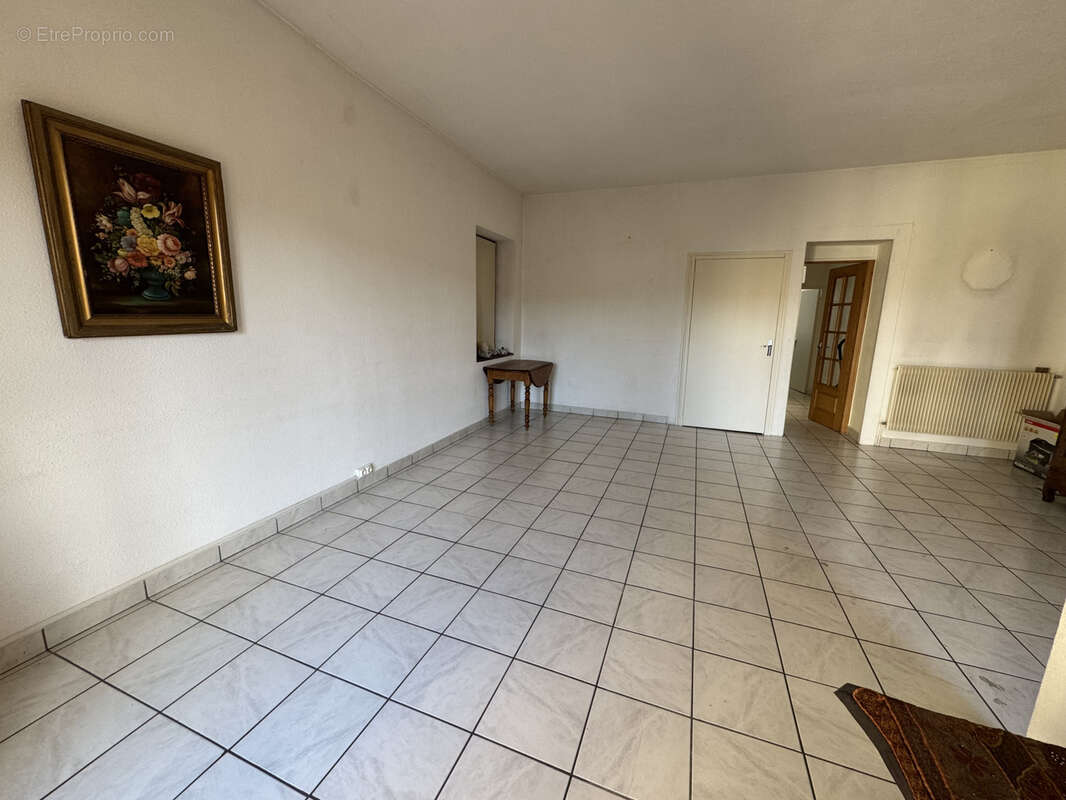 Appartement à SAINT-ETIENNE