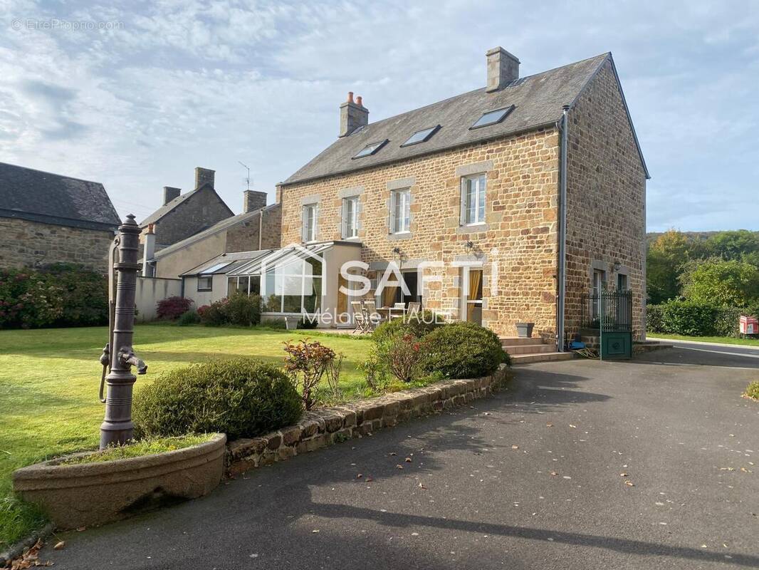 Photo 1 - Maison à CERISY-BELLE-ETOILE