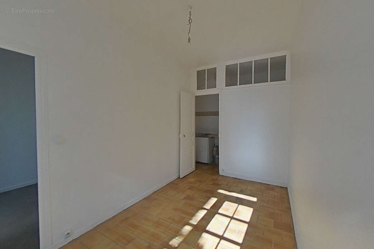 Appartement à THORIGNY-SUR-MARNE