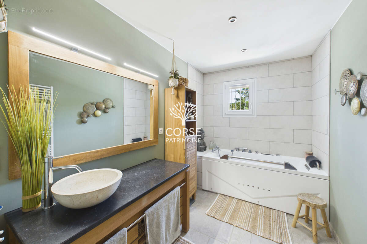 Appartement T3 lumineux avec grand jardin - photo 9