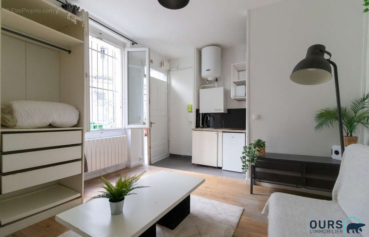 Appartement à PARIS-18E