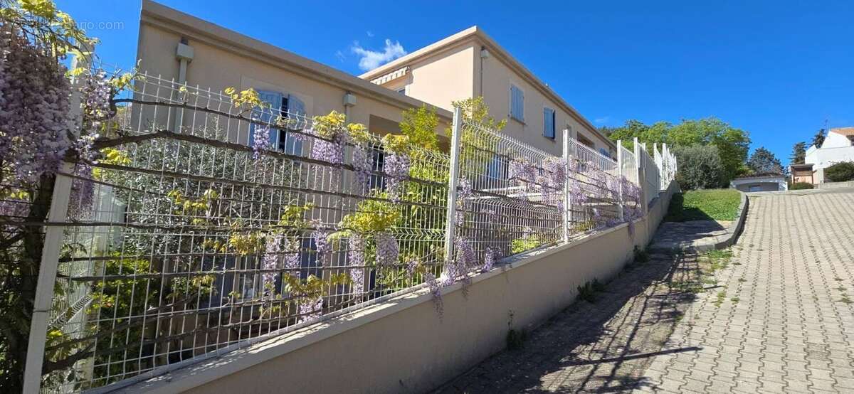 Appartement à BELCODENE
