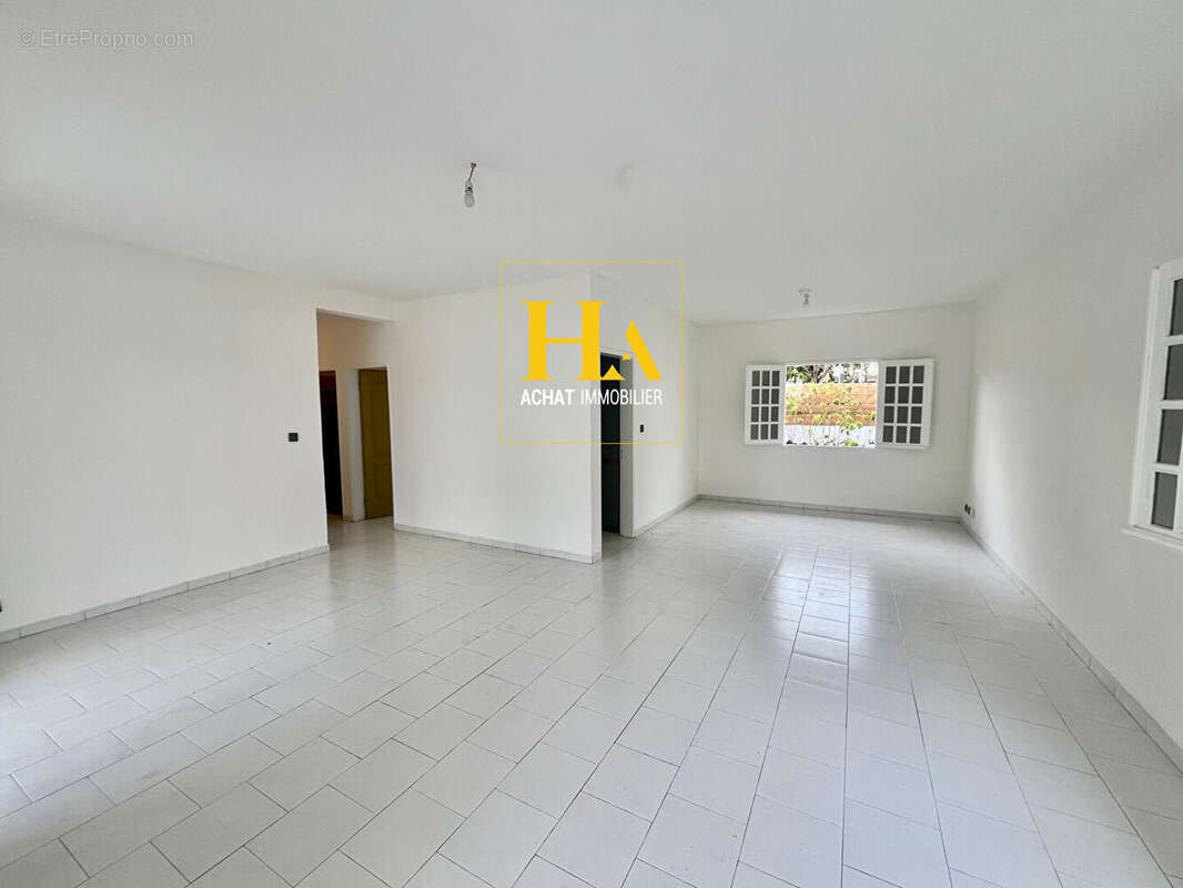 Maison à SAINT-PIERRE