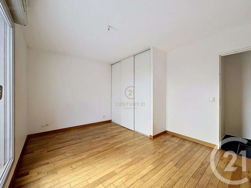 Appartement à LYON-8E