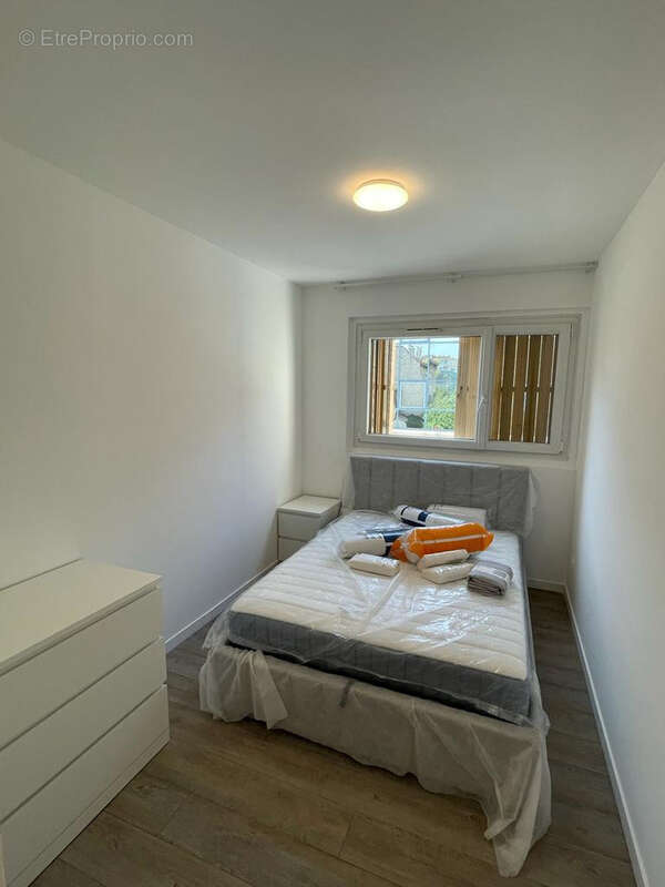 Appartement à MARSEILLE-5E