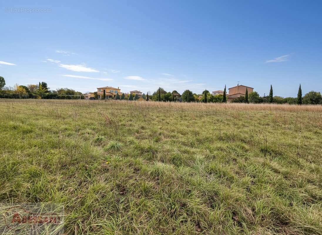Terrain à SAINT-CHRISTOL-LES-ALES