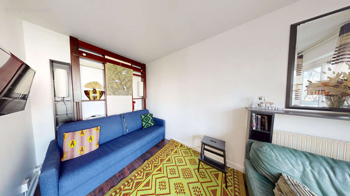 Appartement à PARIS-19E