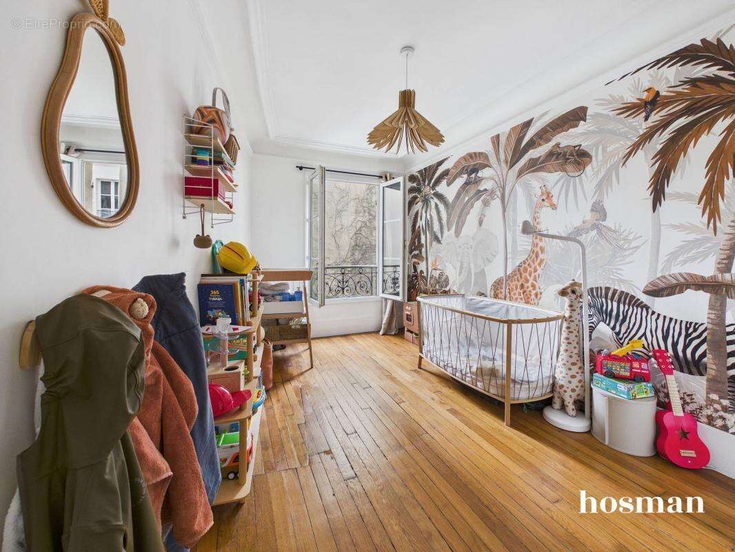 Appartement à PARIS-19E