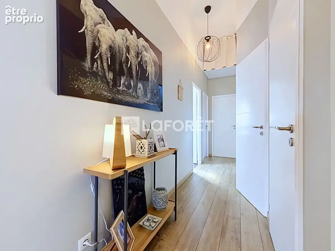 Maison de ville rénovée avec goût et extérieur intimiste - photo 8