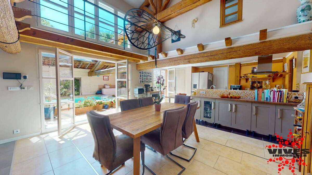 Maison à SERVIAN