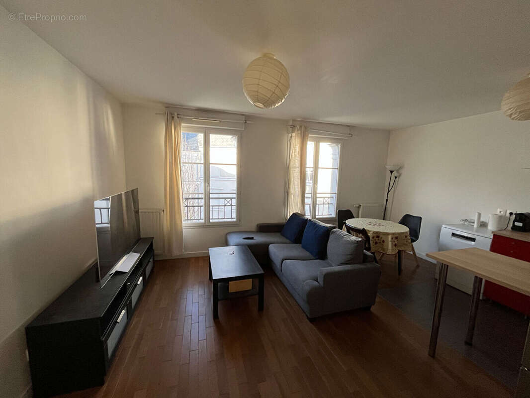Appartement à CHAVILLE