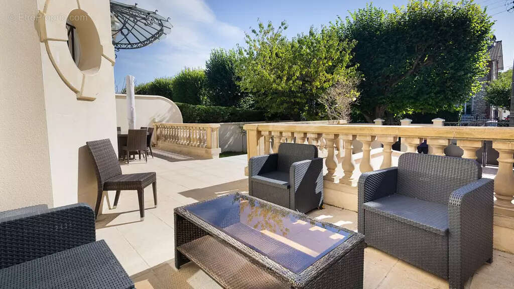 Maison à SAINT-BRICE-SOUS-FORET