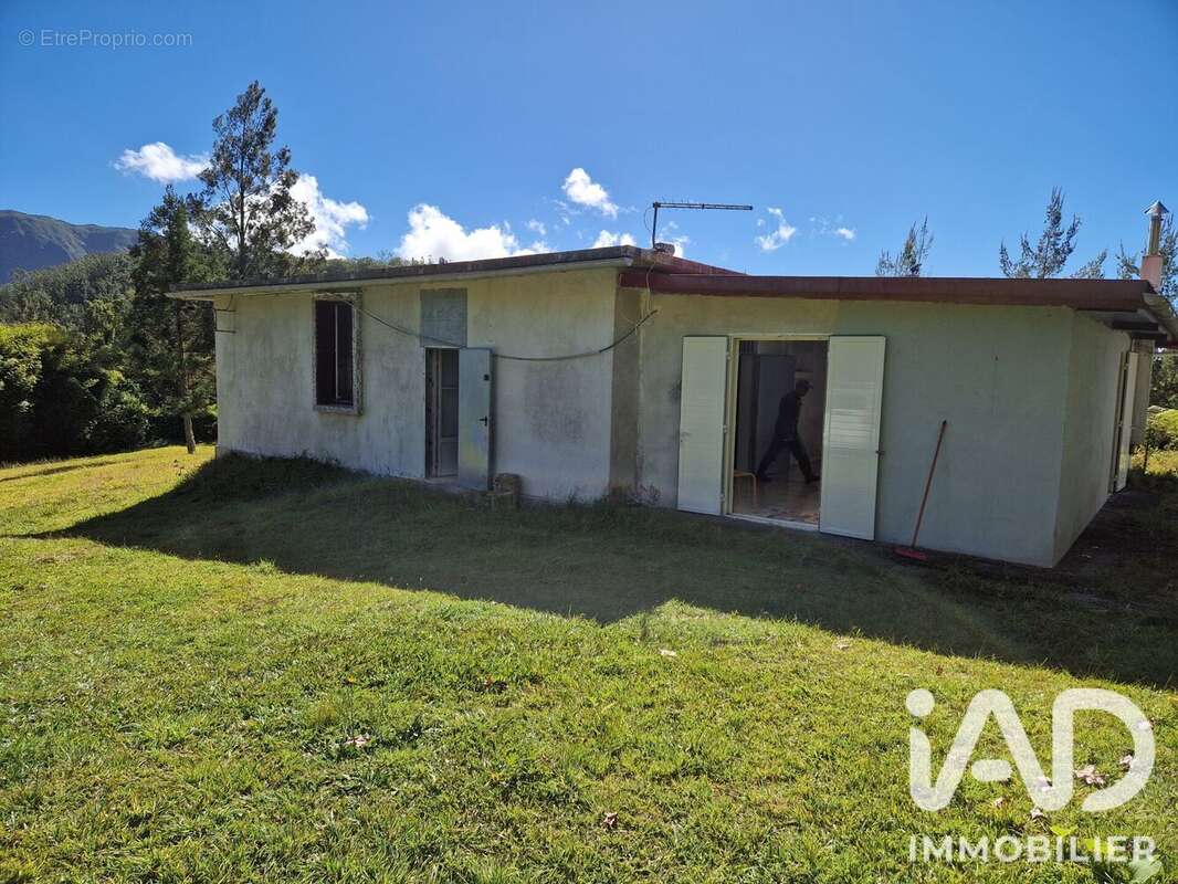 Maison 130 m² à La Plaine-Des-Palmistes  - photo 7