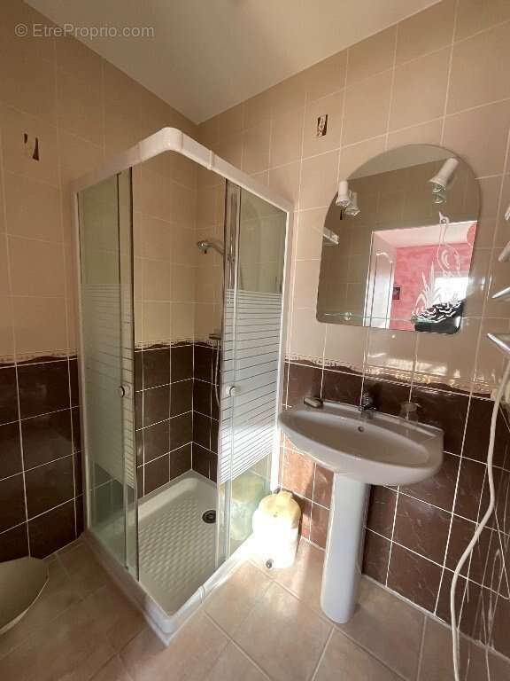Craintilleux - Villa de plain pied 88,25m² - photo 8
