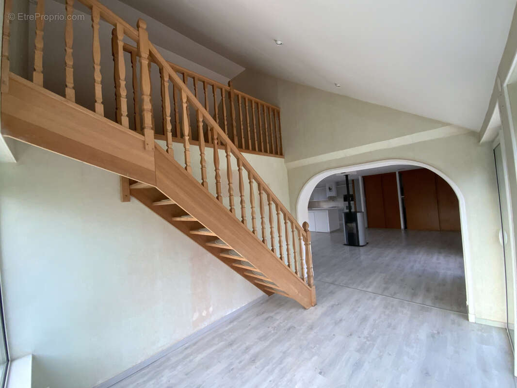 Maison à ANGERVILLE-LA-CAMPAGNE