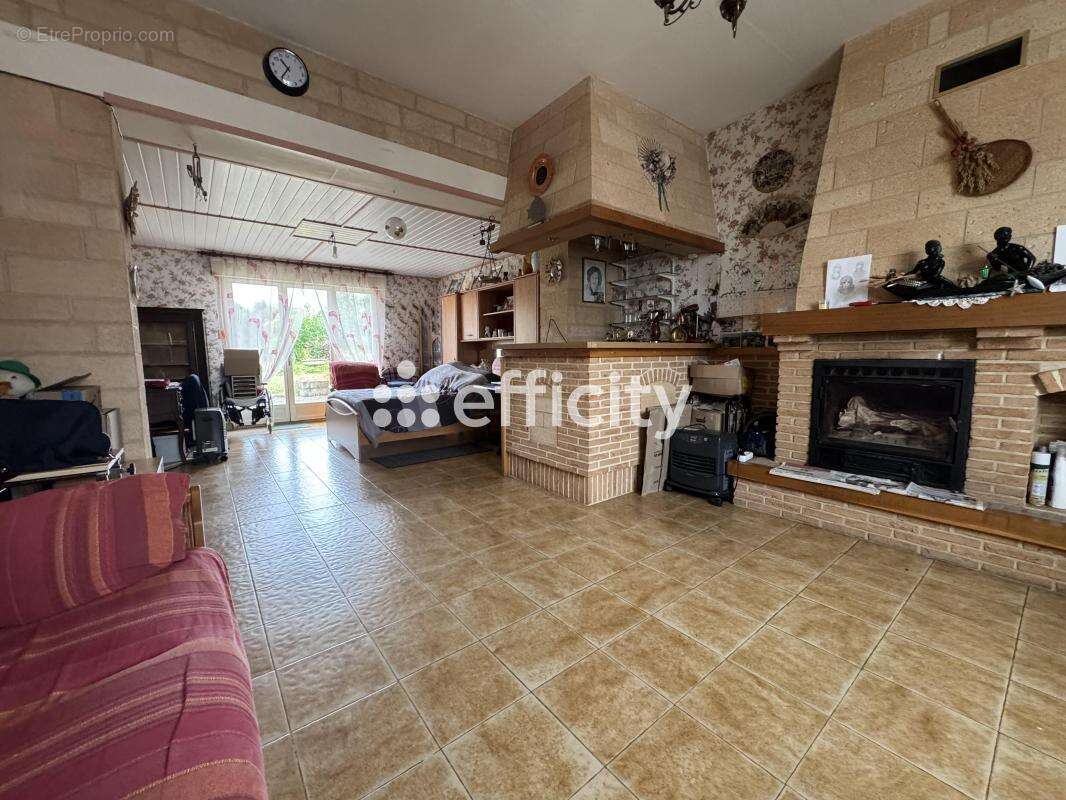 Maison à ESQUERCHIN