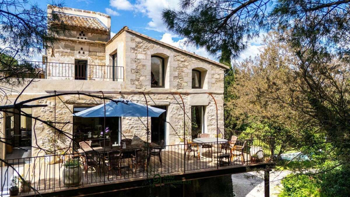 Maison à UZES