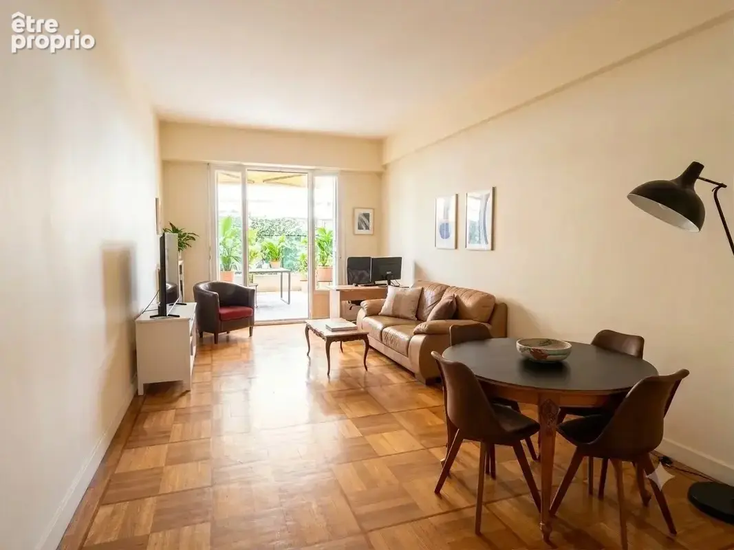 Bel appartement 3 pièces avec terrasse à Nice - photo 3