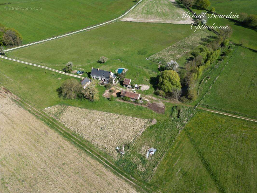 Propriété de charme avec potentiel gîte et équestre – 4,1 hectares - photo 2