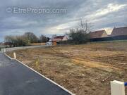 Terrain à VARREDDES