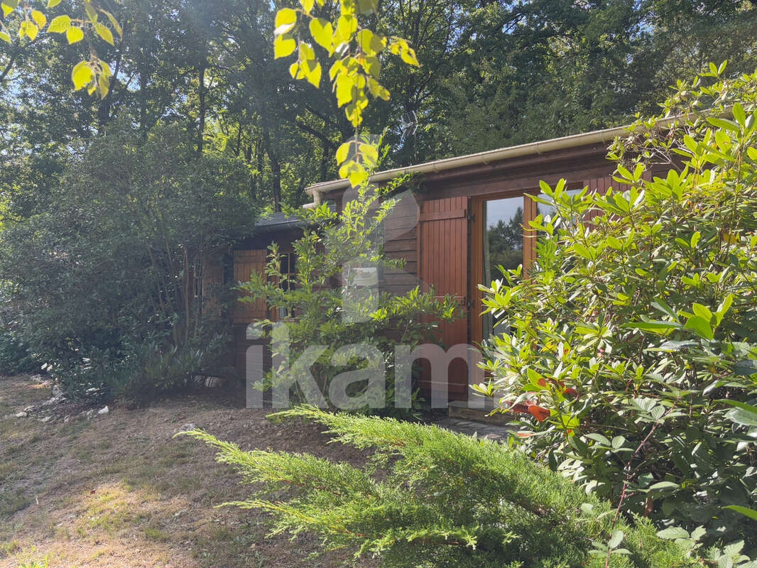 Maison à PIERREFITTE-SUR-SAULDRE