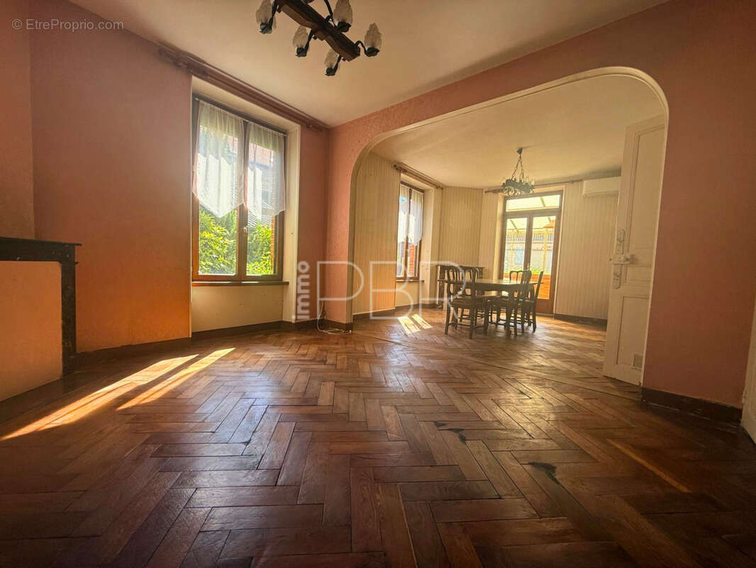 Maison à TAISSY