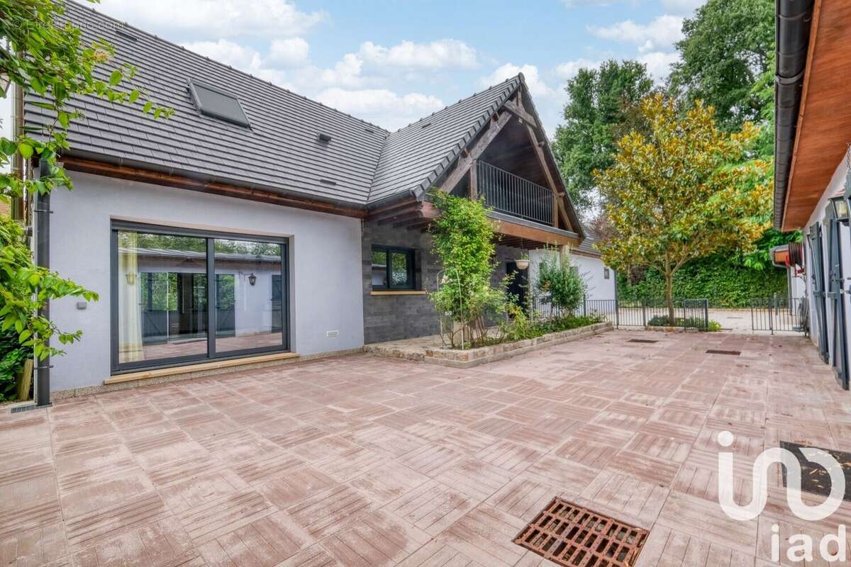 Photo 3 - Maison à LESCHES