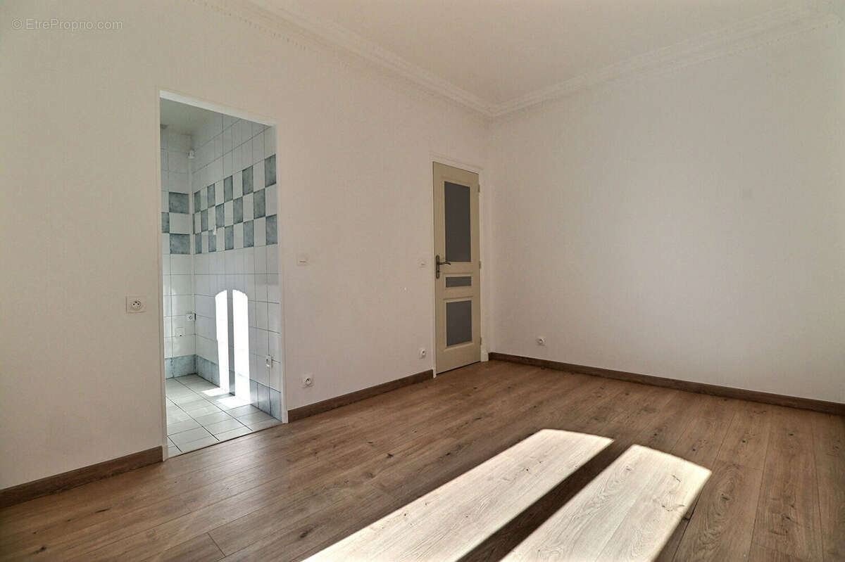 Appartement 28m² à aubervilliers - photo 4