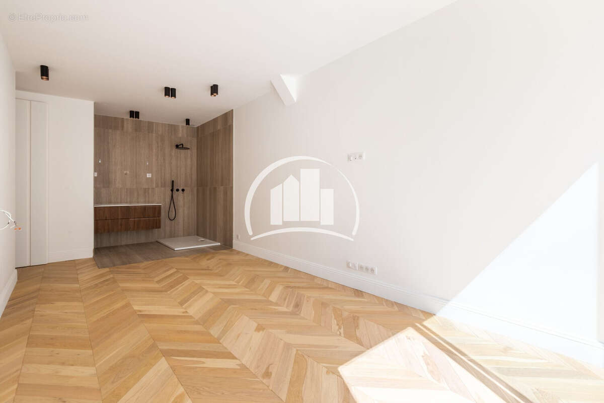 Appartement 146 m² à Charenton-Le-Pont  - photo 6