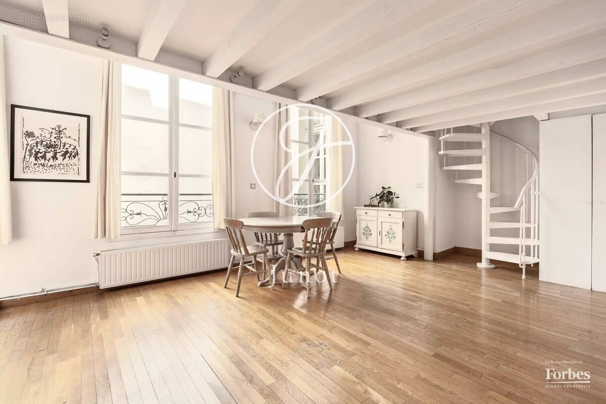 Photo Appartement à Paris-4e au prix de 465 000€