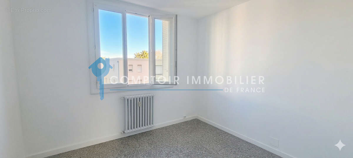 Appartement t4 (2 chambres) climatise, double vitrage, traverant, avec ascenseur, balcon, loggia, cave, parkin - photo 6