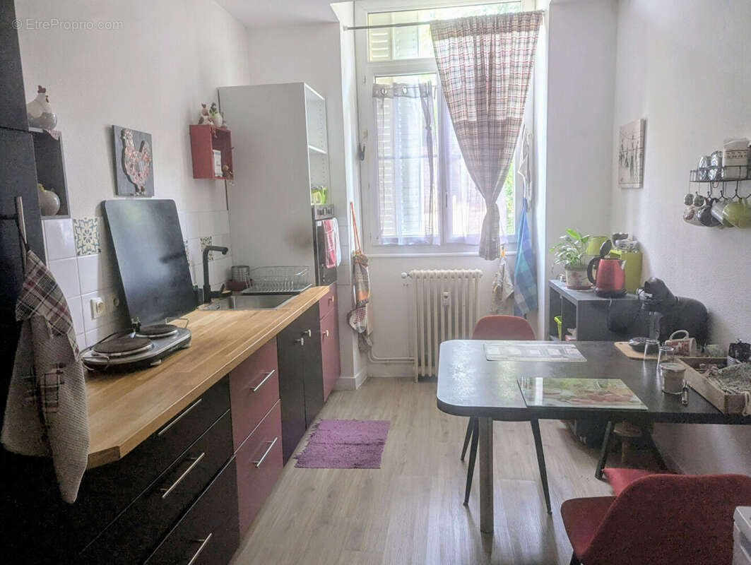 Appartement à VILLETTE-LES-DOLE