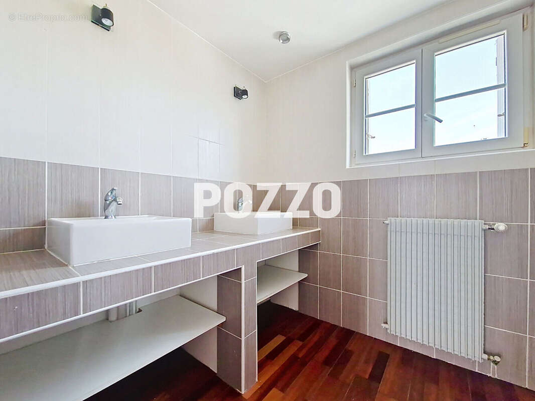 Maison à COURSEULLES-SUR-MER