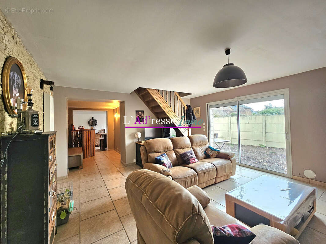 Maison à ECOURT-SAINT-QUENTIN