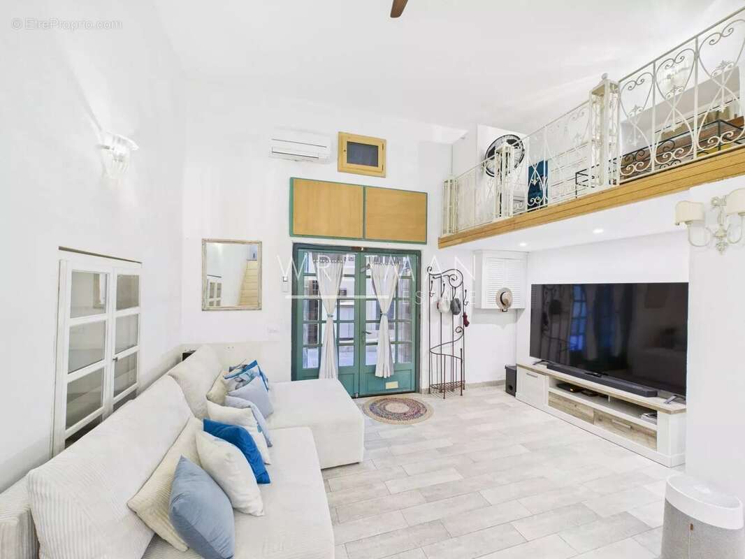 Appartement à MENTON