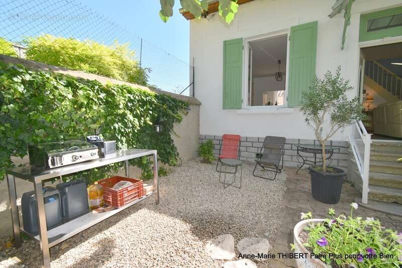 Maison à vendre 6 pièces VILLEURBANNE (69) - photo 7