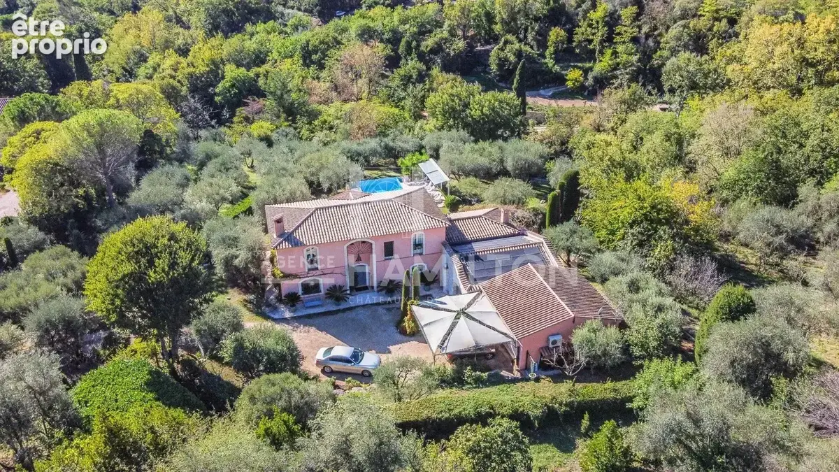Magnifique propriété de 2 maisons au calme absolu - photo 17