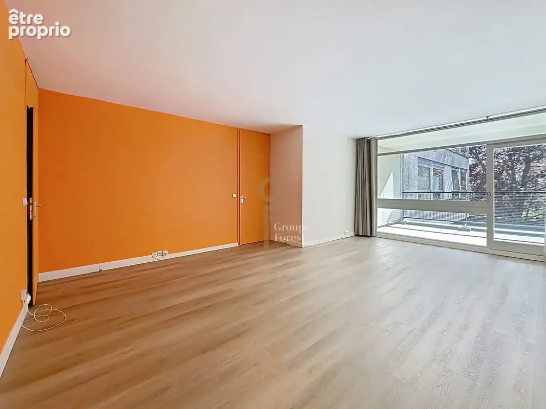 Appartement 70 m² à Croix  - photo 2