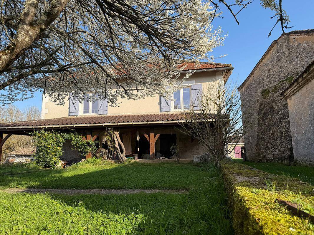 Maison à DEVILLAC