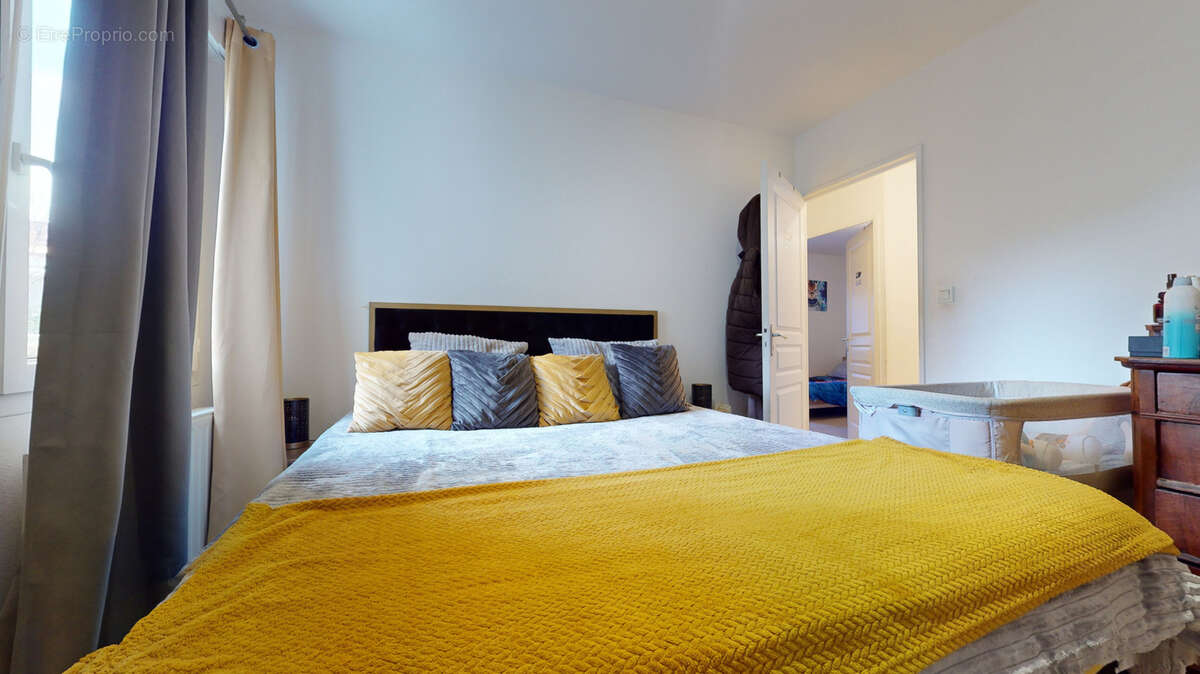 Appartement à LE PONTET