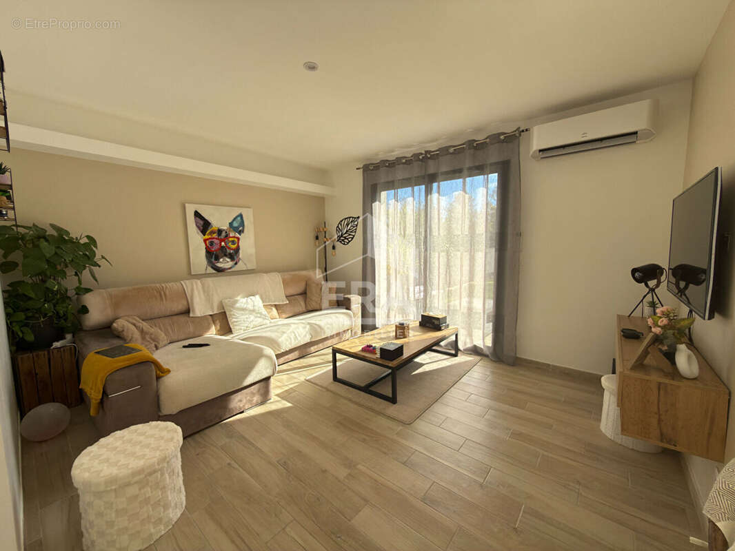 Maison à SAINT-MAXIMIN-LA-SAINTE-BAUME